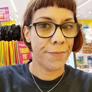 Meet your Posher, Bethany